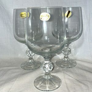 Crystal glasses 